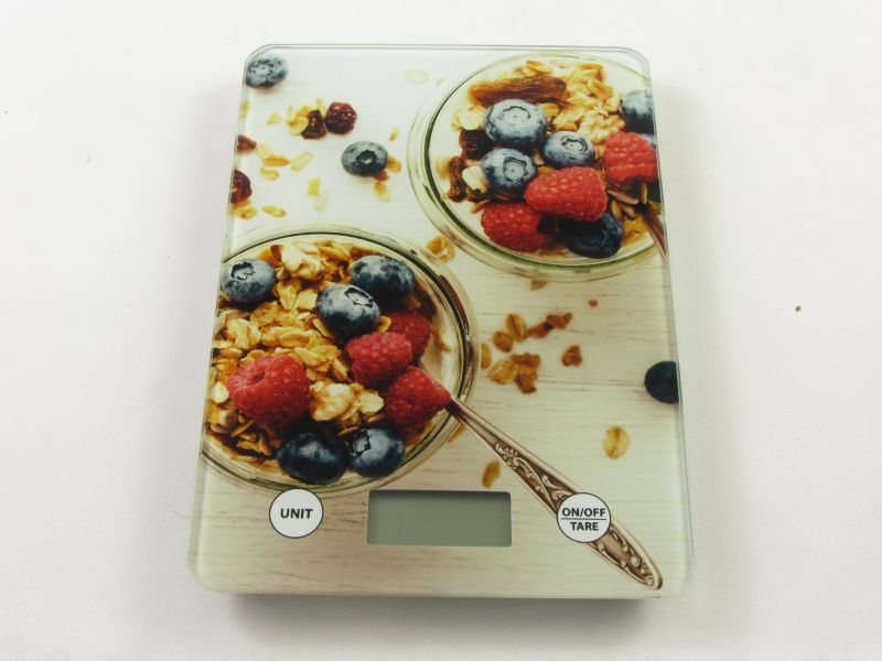 Digitális üveglapos konyhai mérleg 5 kg-os - müzlis - gyümölcsös