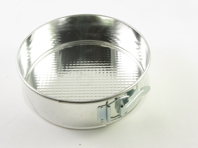 Kapcsos tortaforma 22 cm - Lengyel