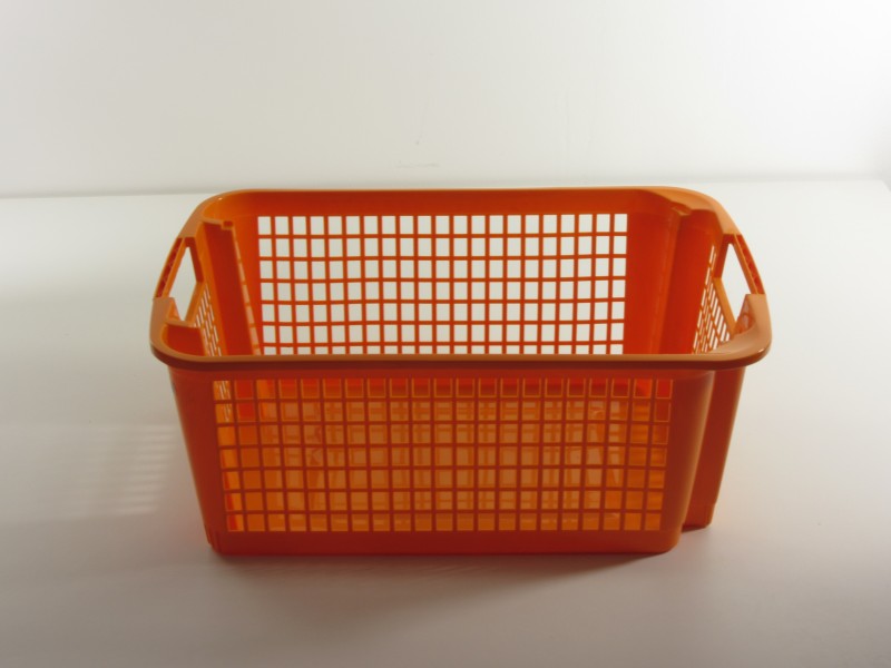 Műanyag ruháskosár 35 liter