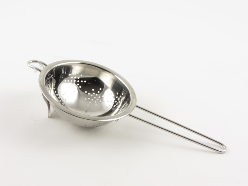 Rozsdamentes nyeles tésztaszűrő 14 cm - Perfect