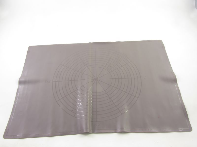Szilikon gyúrólap (nyújtólap) 42x62 cm - Berlinger Haus Taupe