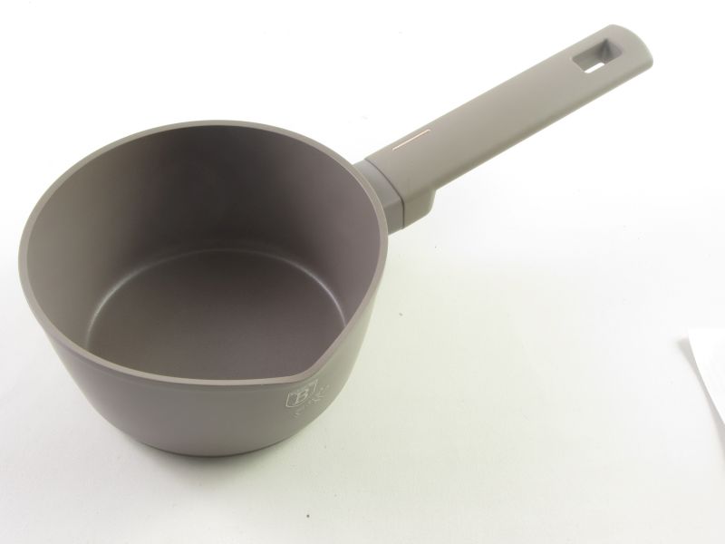 Titán bevonatos nyeles lábas 1,2 liter 16 cm - Berlinger Haus Taupe